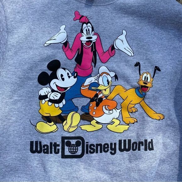 Walt Disney World Parks Mickey Donald Goofy Pluto Sweatshirt Small - Picture 1 of 4